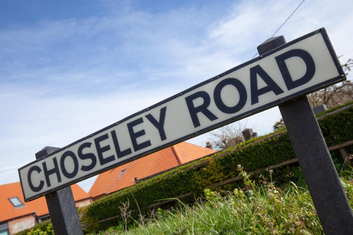 Choseley Cottage - Norfolk Cottage Agency Docking ภายนอก รูปภาพ