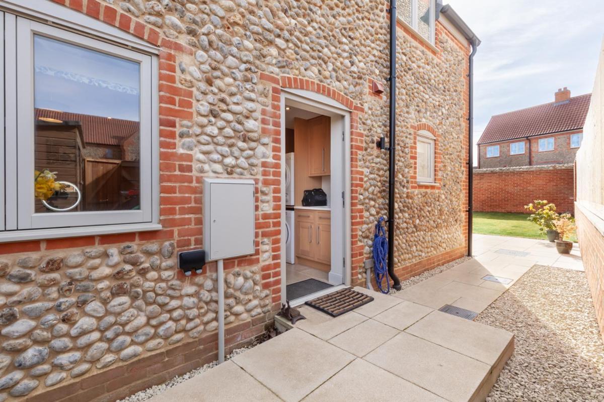 Choseley Cottage - Norfolk Cottage Agency Docking ภายนอก รูปภาพ