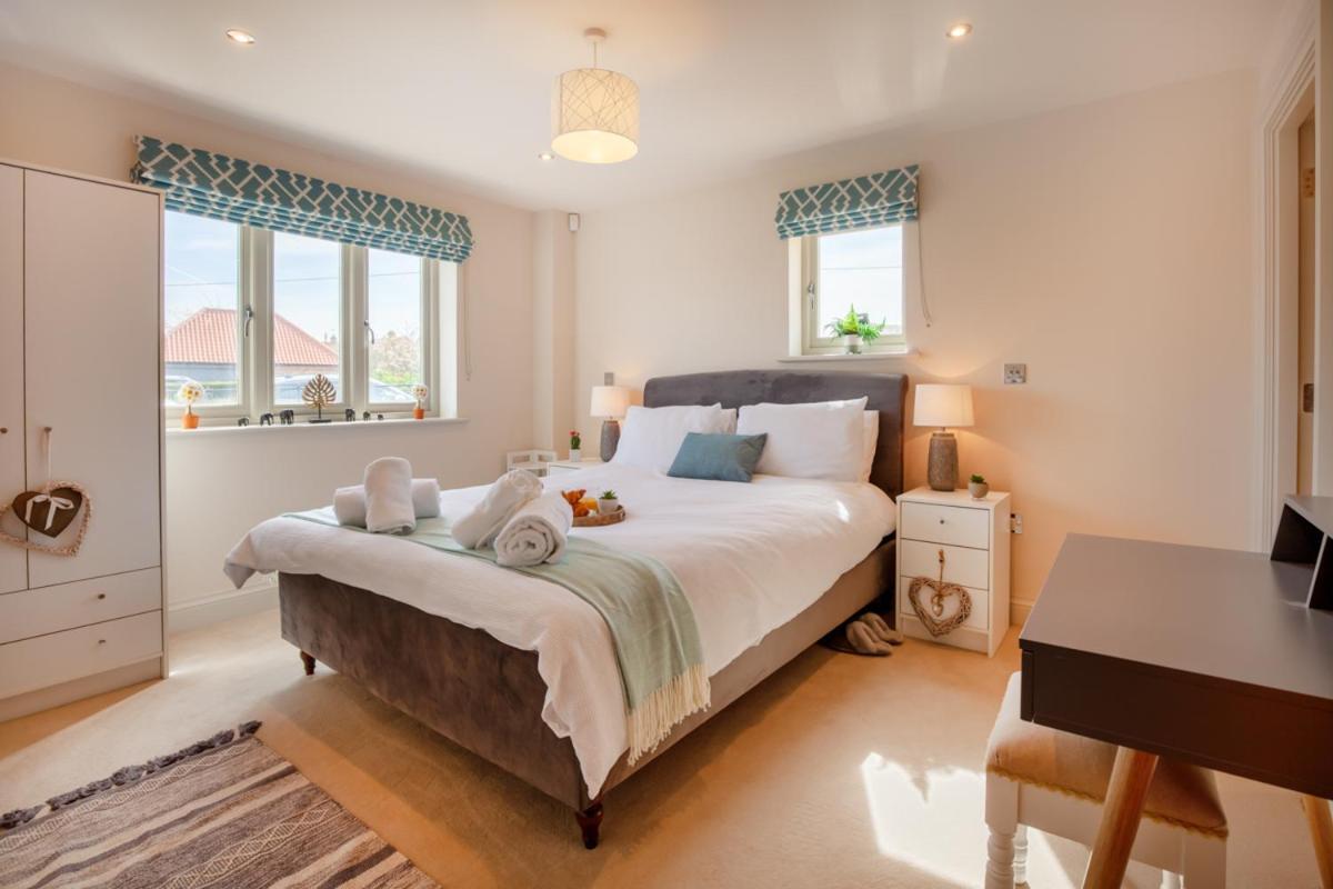 Choseley Cottage - Norfolk Cottage Agency Docking ภายนอก รูปภาพ
